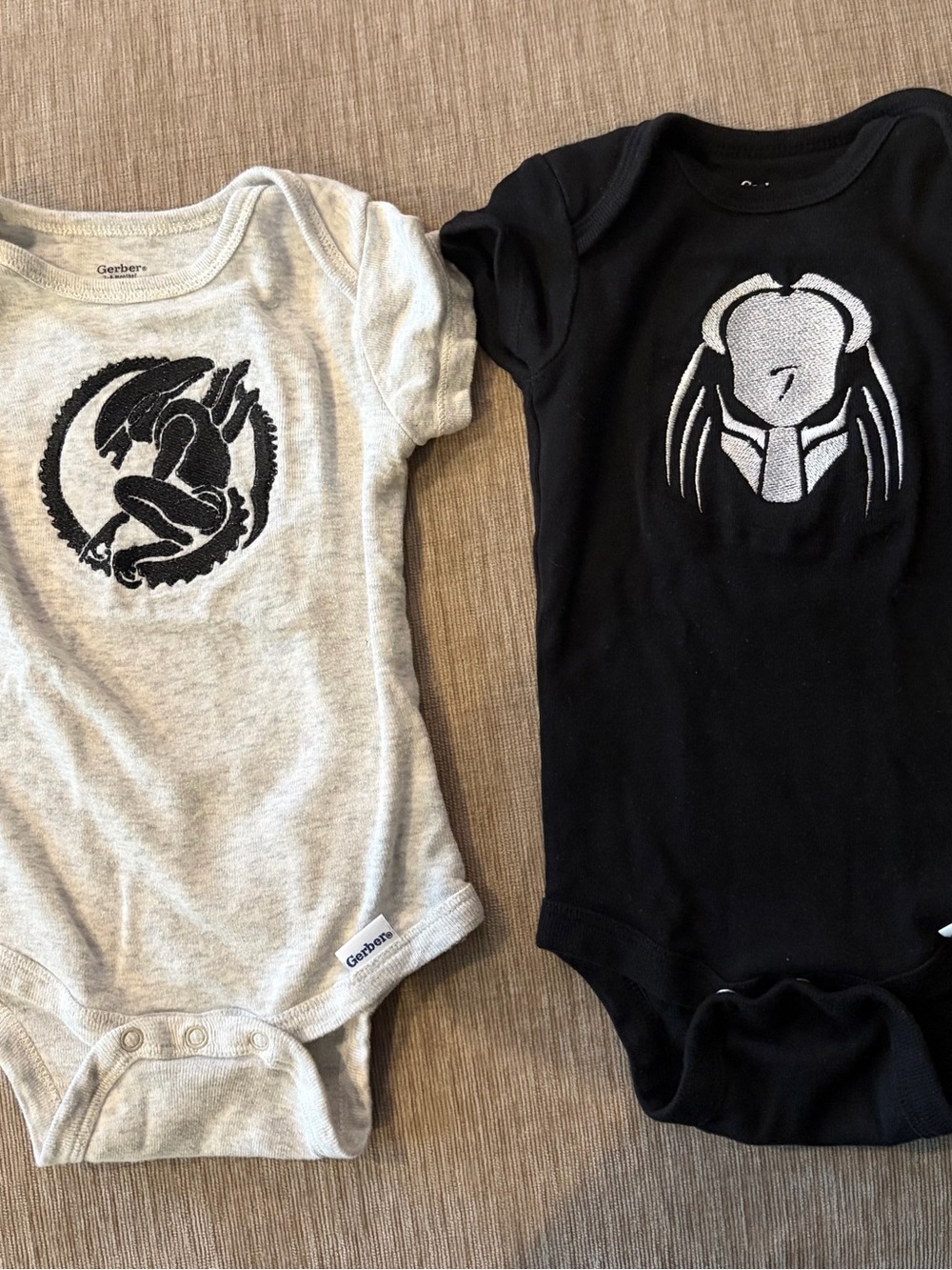 Gerber One-Piece Bodysuits - Gray & Black Alien Predator Logo